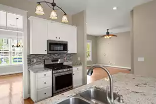 302 Hydrangea St, Summerville, SC 29483 - Photo 27