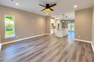 556 Pine St, Holly Hill, SC 29059 - Photo 7