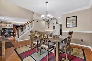 105 Warrell Cir, Summerville, SC 29485 - Photo 7