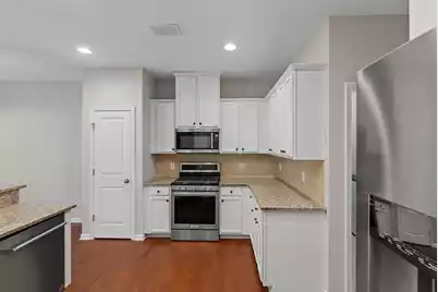 441 Whispering Breeze Lane, Summerville, SC 29486 - Photo 9