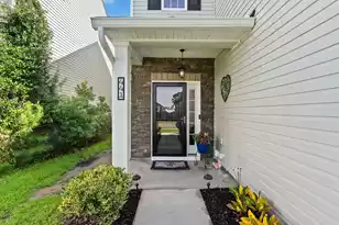 441 Whispering Breeze Ln, Summerville, SC 29486 - Photo 3