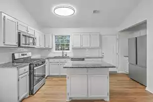 8329 Longridge Rd, North Charleston, SC 29418 - Photo 15
