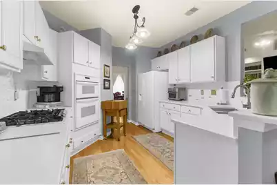 2001 Carriage Way, Summerville, SC 29485 - Photo 11