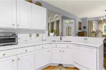 2001 Carriage Way, Summerville, SC 29485 - Photo 13