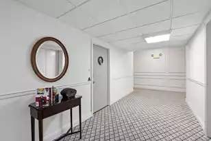 14 Lockwood Dr, Charleston, SC 29401 - Photo 5