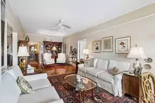 14 Lockwood Dr, Charleston, SC 29401 - Photo 11