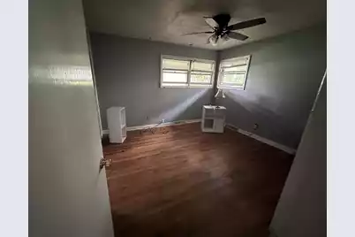 1496 Seminole Street, Mount Pleasant, SC 29464 - Photo 15