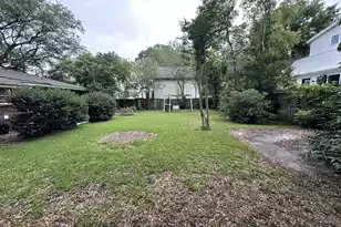 1496 Seminole St, Mount Pleasant, SC 29464 - Photo 3