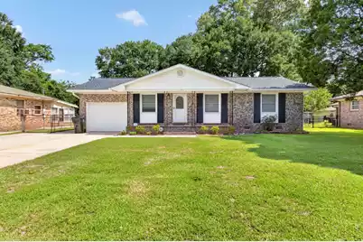 10 Newark Avenue, Goose Creek, SC 29445 - Photo 1