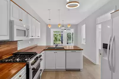 691 Blue Heron, Mount Pleasant, SC 29464 - Photo 11