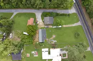 208 Rae Ln, Bonneau, SC 29431 - Photo 33