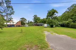 208 Rae Ln, Bonneau, SC 29431 - Photo 35
