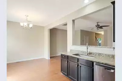 1083 Bennington Drive, Charleston, SC 29492 - Photo 9