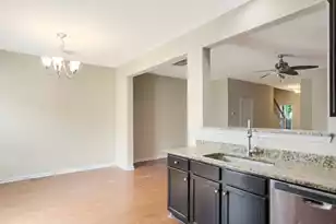 1083 Bennington Dr, Charleston, SC 29492 - Photo 9