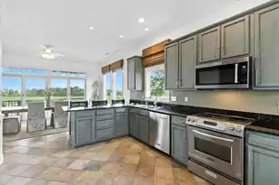 37 Seagrass Ln, Isle Of Palms, SC 29451 - Photo 29