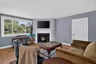 757 Longfellow Rd, Charleston, SC 29407 - Photo 7