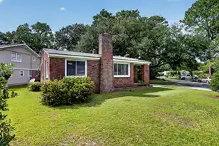 757 Longfellow Rd, Charleston, SC 29407 - Photo 1
