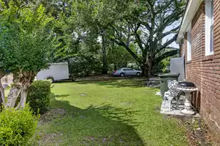 757 Longfellow Rd, Charleston, SC 29407 - Photo 27
