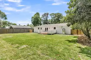 1413 Glencoe Dr, Mount Pleasant, SC 29464 - Photo 37