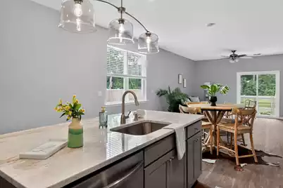 227 Light Way N, Summerville, SC 29486 - Photo 5