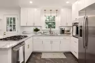 18 Carson Dr, Charleston, SC 29407 - Photo 5
