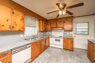107 Wilmer Ave, Goose Creek, SC 29445 - Photo 17
