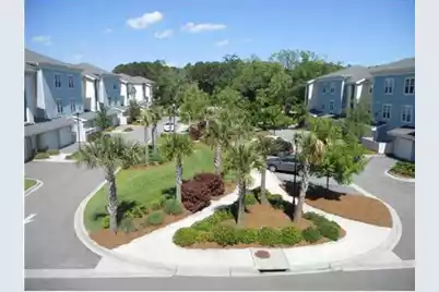 2000 Belle Isle Avenue #304, Mount Pleasant, SC 29464 - Photo 9