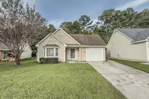 136 Alston Cir, Goose Creek, SC 29445 - Photo 1