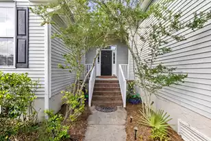 1927 Palmetto Isle Dr, Mount Pleasant, SC 29466 - Photo 3