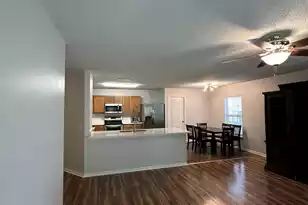 5059 Thornton Dr, Summerville, SC 29485 - Photo 7