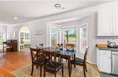 1625 Oakhurst Drive, Mount Pleasant, SC 29466 - Photo 11