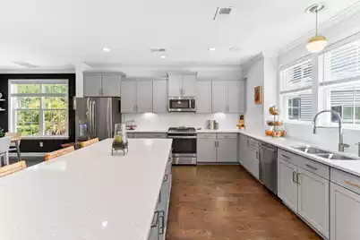 1555 Moss Spring Road, Mount Pleasant, SC 29466 - Photo 9
