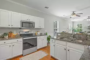 1744 Alan Brooke Dr, Mount Pleasant, SC 29466 - Photo 9