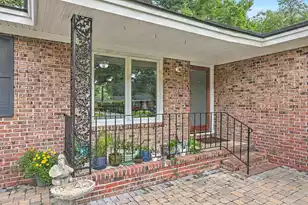 2050 Bishop Dr, Charleston, SC 29414 - Photo 3
