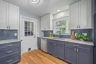 2050 Bishop Dr, Charleston, SC 29414 - Photo 13