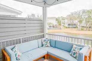 1596 Prince Edward St, Mount Pleasant, SC 29466 - Photo 13