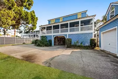 2714 Bayonne Street, Sullivans Island, SC 29482 - Photo 29