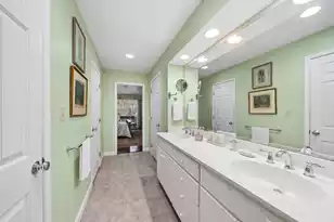 114 Live Oak Dr, Mount Pleasant, SC 29464 - Photo 33