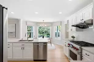 710 Creekside Dr, Mount Pleasant, SC 29464 - Photo 27