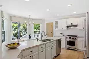 710 Creekside Dr, Mount Pleasant, SC 29464 - Photo 25