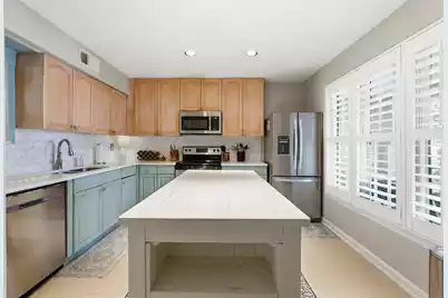 733 Ralston Court, Mount Pleasant, SC 29464 - Photo 11