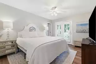 733 Ralston Ct, Mount Pleasant, SC 29464 - Photo 13
