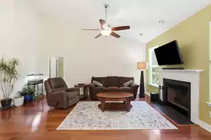 2812 Sunchaser Ln, Mount Pleasant, SC 29466 - Photo 11