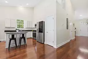 2812 Sunchaser Ln, Mount Pleasant, SC 29466 - Photo 7