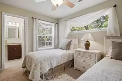 1046 Planters Place #1046, Mount Pleasant, SC 29464 - Photo 11