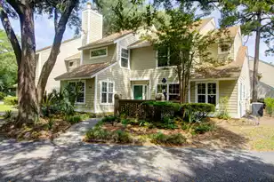 1046 Planters Pl, Mount Pleasant, SC 29464 - Photo 1
