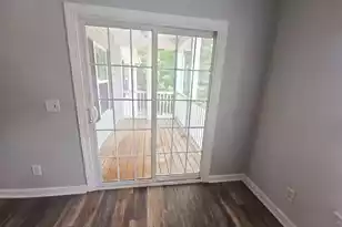 906 Marymont Ln W, Charleston, SC 29414 - Photo 7