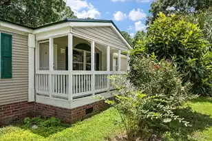 125 Fall Creek Blvd, Summerville, SC 29483 - Photo 1