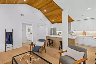 7 Larnes St, Charleston, SC 29403 - Photo 15