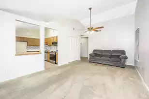 1029 Oakcrest Dr, Charleston, SC 29412 - Photo 5